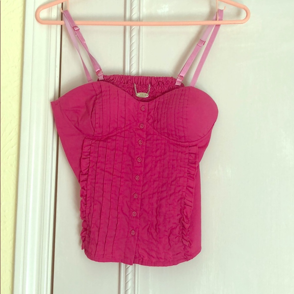 Cute with pants or shorts